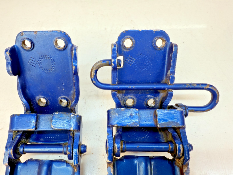 OEM GM 1968 - 1982 C3 Corvette RH Pair Door Hinges Passenger Side 1969 B82-22