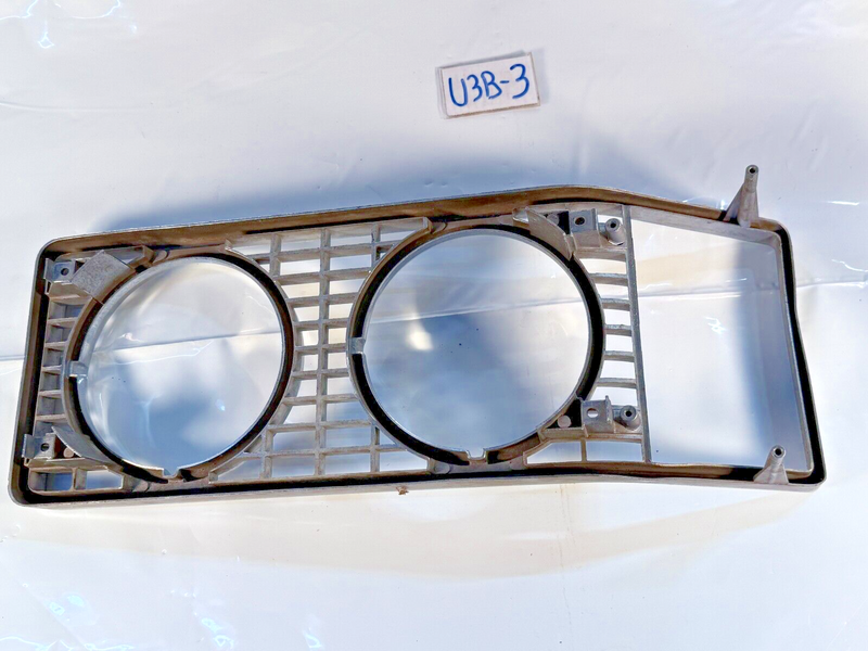 OEM Ford 1972 Montego Headlight Bezel Door Grille MX GT Mercury 72 U3B-3