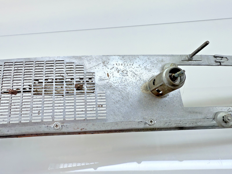 1956 CADILLAC SEDAN COUPE DEVILLE DASH MOLDINGS RADIO HEATER BEZEL TRIM B45-33