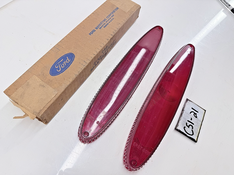 NOS 1960 - 1961 Mercury Comet PAIR of Taillight Lens C1KF-13450C C51-21