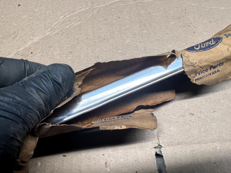 NOS OEM 1964-1966 Ford Thunderbird Quarter Moulding Left 24-1/8" 64 65 66 S1-2