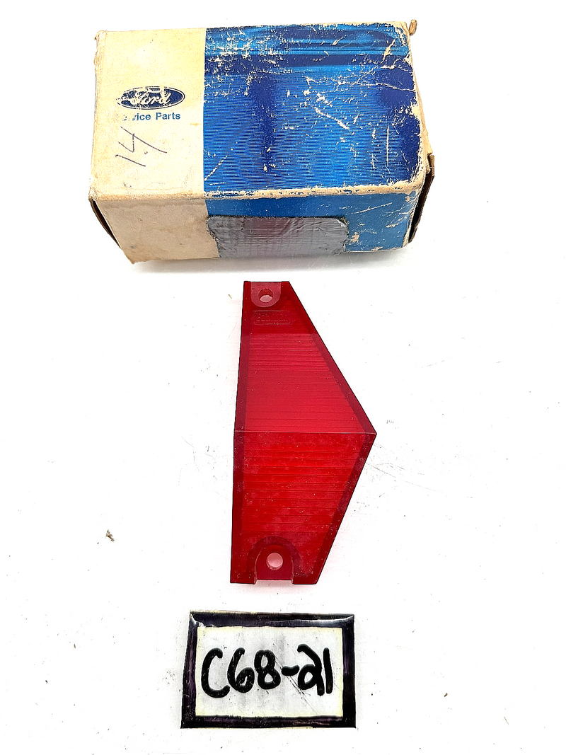 NOS 1965 MERCURY COMET VILLAGER RH TAILLIGHT LENS C5GY-13450-C C68-21