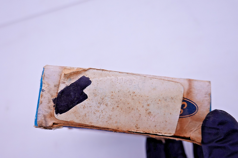 NOS ORIGINAL 1969 Ford Galaxie Horn Insulator C9AZ-13A895-A C55-24