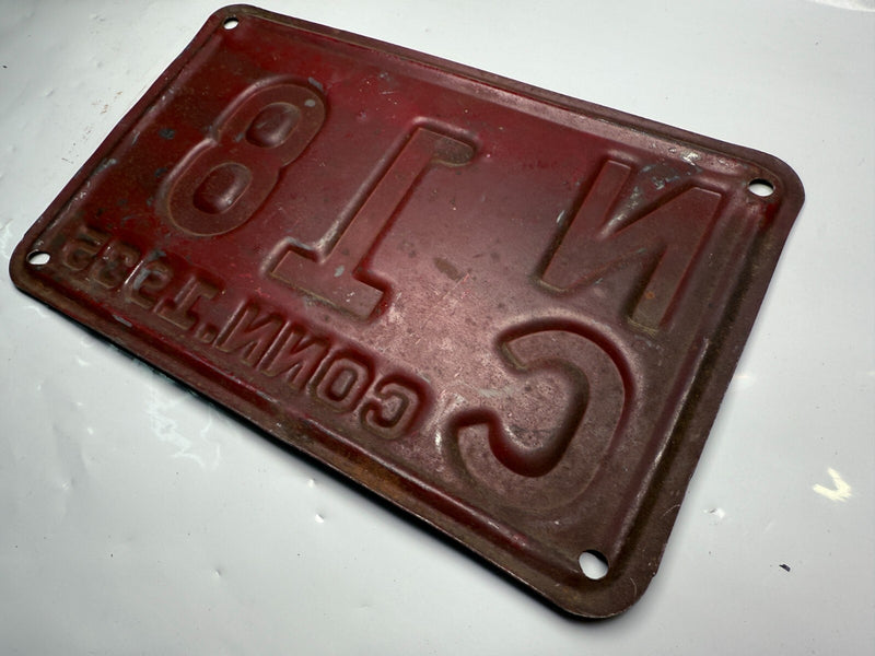 Original 1935 Connecticut License Plate NC 18 YOM DMV Ford Chevy Dodge