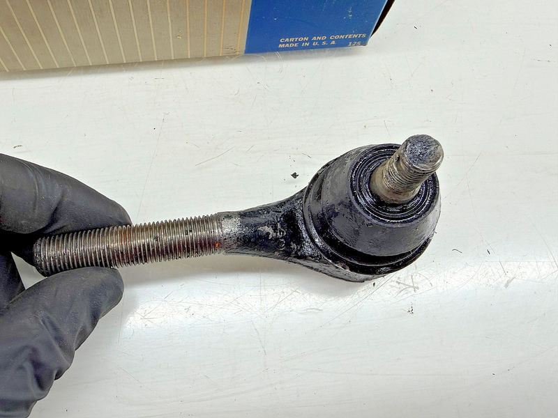 (1) NOS 1960 - 1966 Ford Falcon Mustang Comet Tie Rod End C3DZ-3A130-L C18-68