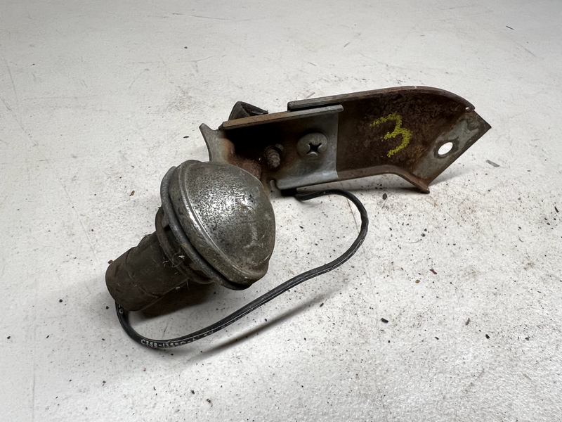 FORD THUNDERBIRD LICENSE PLATE LIGHT LAMP LENS 1961-1963 61-63 OEM U1C-B9-3