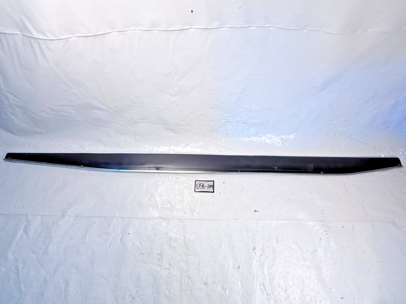 OEM 1978 1979 C3 Corvette Lower Rocker Panel Trim Molding Moulding U5B-104