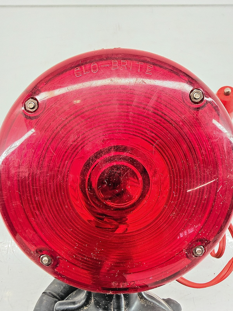 NOS SWISS BLINKER SAFETY LIGHT in Original Box GLO-BRITE 202 C57-81