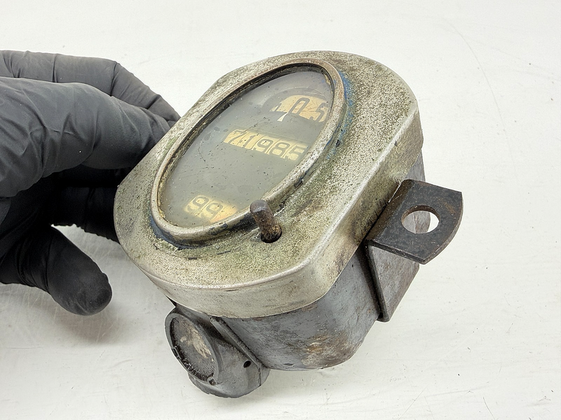 OEM 1928 1929 1930 1931 FORD Model A STEWART WARNER OVAL SPEEDOMETER Rat Rod C69