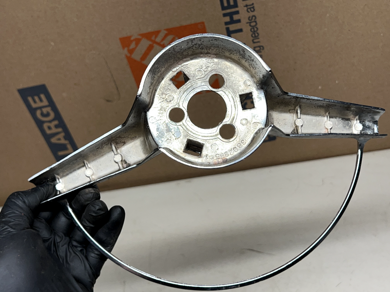 OEM 1965 1966 Chevy Impala Caprice Steering Wheel Horn Ring 3882985 65 66 B37-32