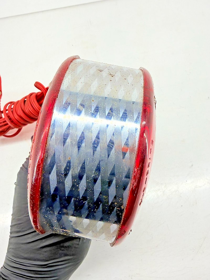 NOS SWISS BLINKER SAFETY LIGHT in Original Box GLO-BRITE 202 C57-81