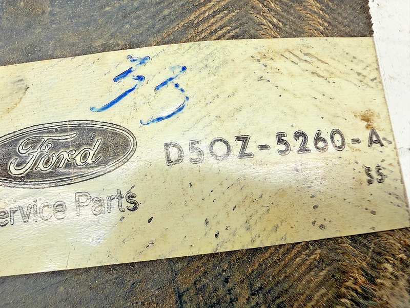 NOS 1975 Ford Torino Ranchero Exhaust Hanger D5OZ-5260-A B78-52