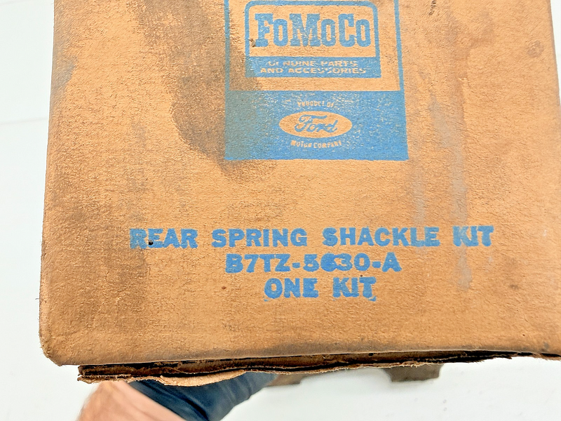 OEM 1957 - 1960 Ford F-100 Rear Spring Shackle Kit B7TZ-5630-A C70-27