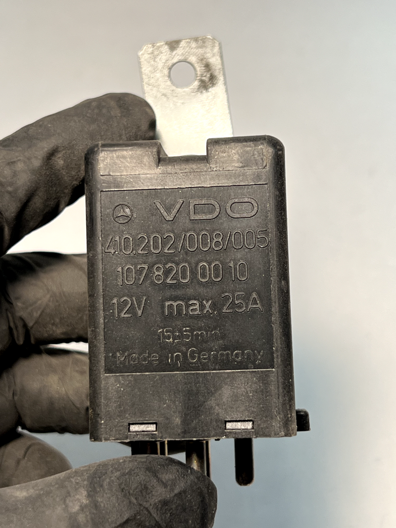 OEM VDO MERCEDES BENZ  R107 W126 W123 280SL WIPER RELAY 1078200010 C2-29