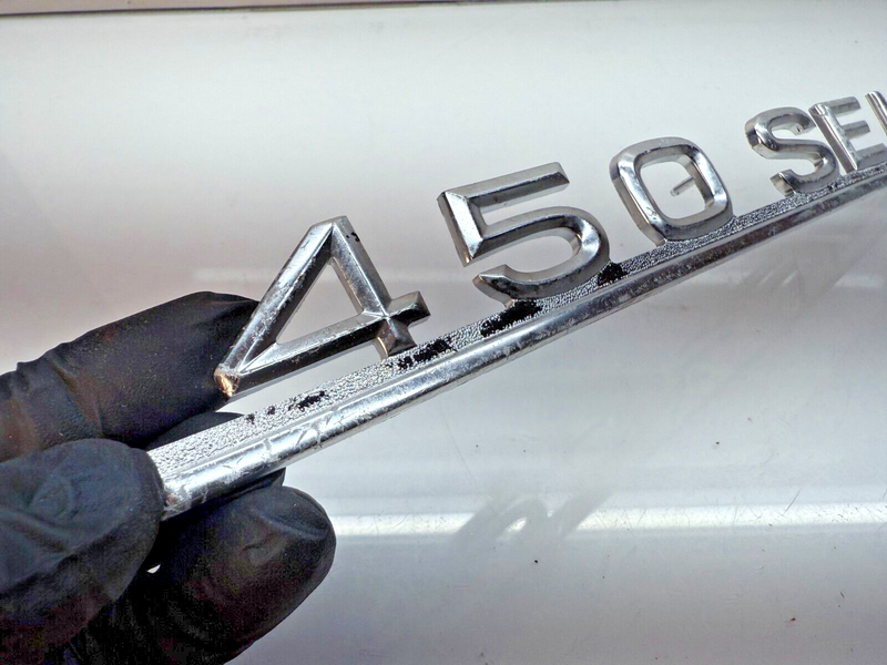 OEM Mercedes-Benz W116 Trunk Lid Emblem "450SEL"  450 SEL B32-109