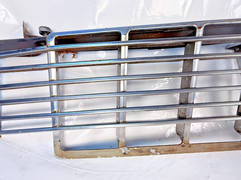 OEM 1956 Chevrolet Belair 150 210 Grill GM Tri-Five Grille Trim U5B-28
