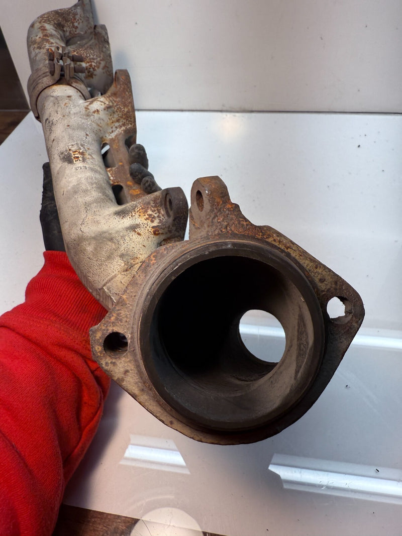 GENUINE OEM MERCEDES W126 86-91 420SEL EXHAUST MANIFOLD RIGHT 1161422602 C11-6