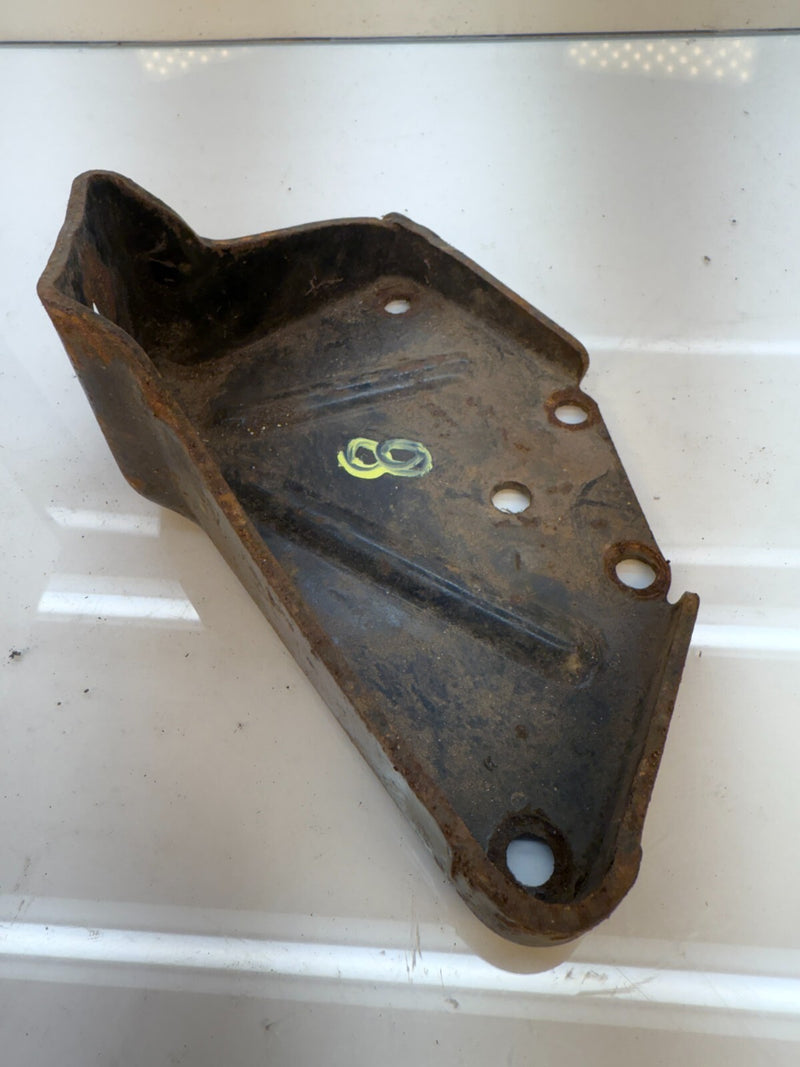 OEM GM 1961 1962 1963 CHEVY Corvair Engine Mount Bracket 61 62 63 B13-8
