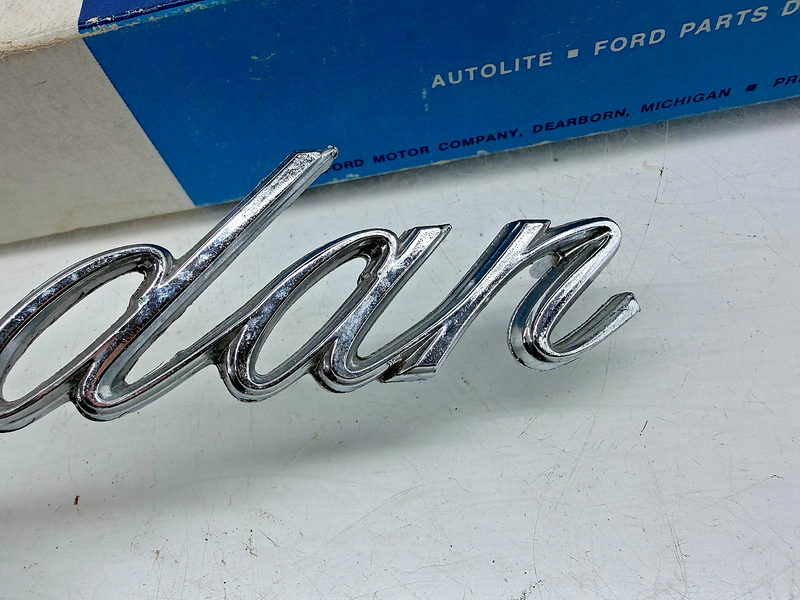 NOS 1970 FORD Galaxie 500 Country Sedan EMBLEM BADGE D0AB-71291B63-B C56-14