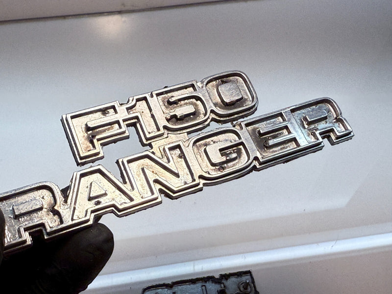 OEM 1977-1979 Ford Truck F150 Ranger Pair of Cowl Emblems D7TB-16702-CWB B32-78