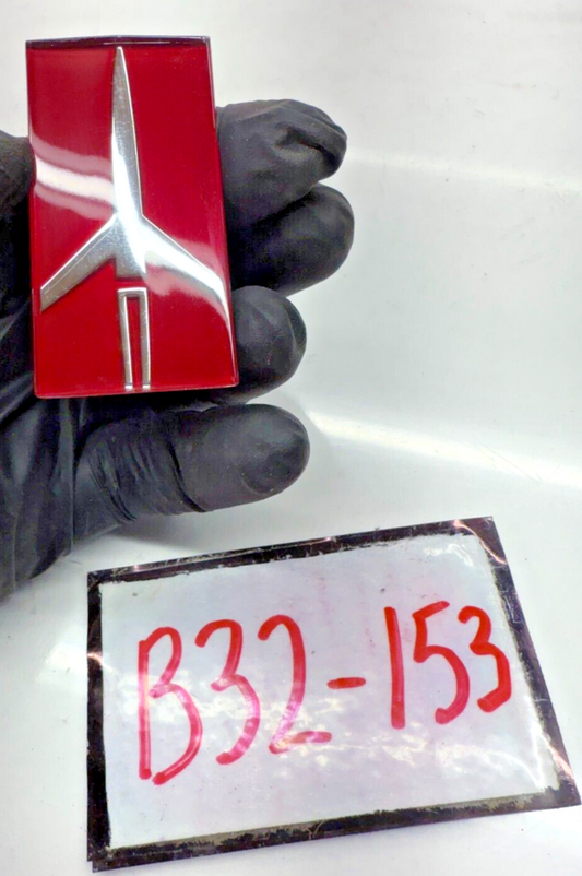 (1) NOS 1984 - 1986 OLDS FIRENZA Header Panel EMBLEM INSERT GM 22523224 84 85 86