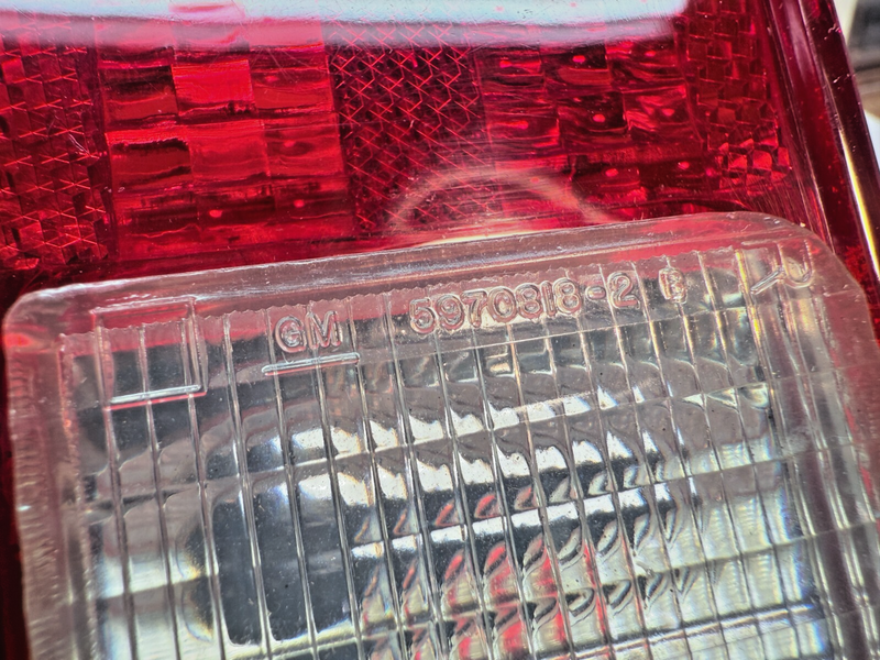 OEM GM 1979 - 1987 El Camino RH Tail Brake Light 5970812 B14-15