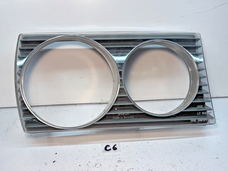 NOS OEM Mercedes Benz W123 240D 300D 300TD Right Head Light Trim C6-8
