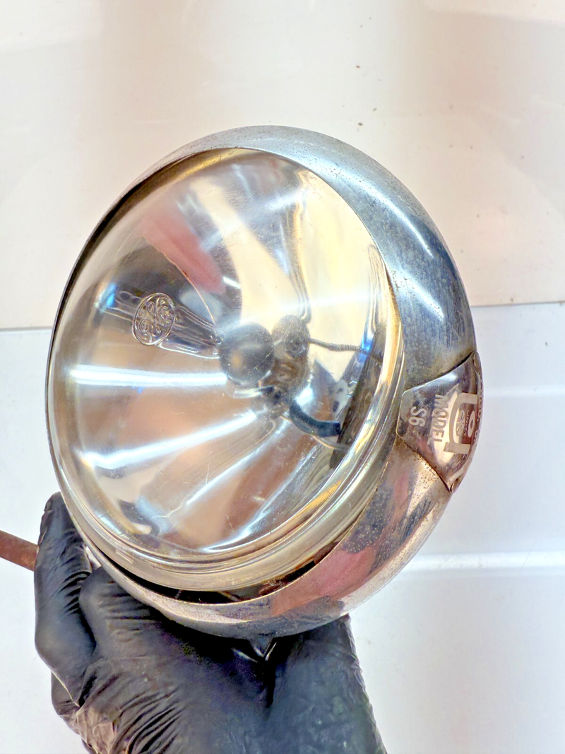 VINTAGE UNITY MODEL S6 SPOTLIGHT SEARCH LIGHT CAR TRUCK LIGHT Chrome Rod B66-3