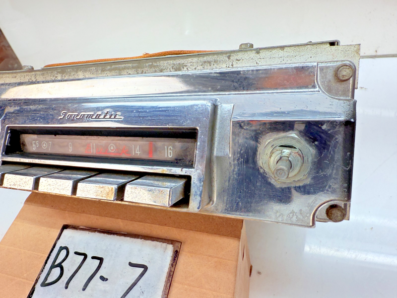 1959 Buick Sonomatic Push Button AM Radio Bezel GM 981968 B77-7