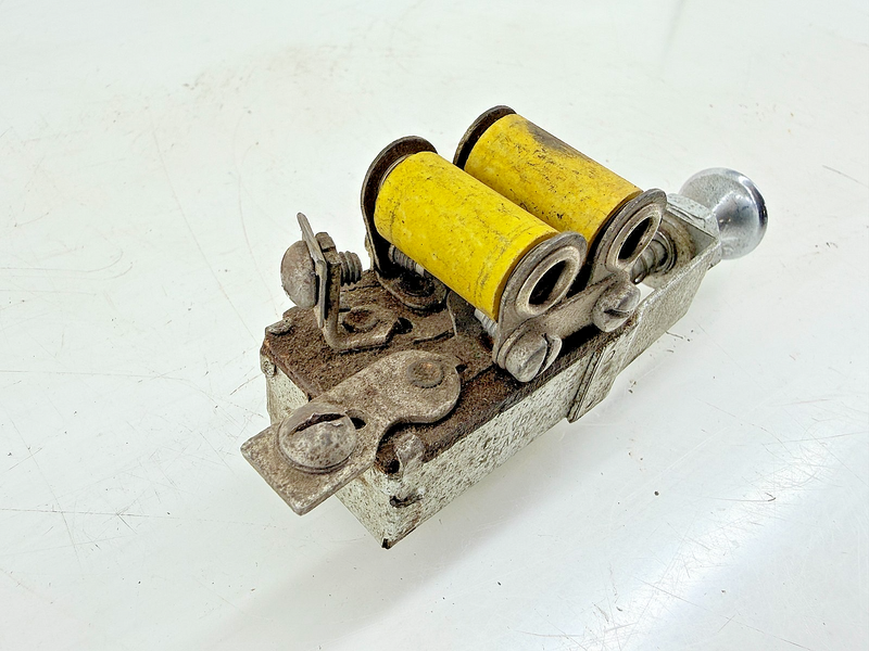 1955 1956 DODGE PICK UP TRUCK C-1 C-3 C-4 MOPAR HEATER SWITCH 1568393 C67-169