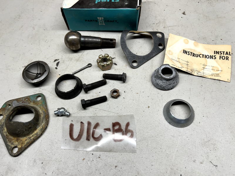 NOS Thunderbird 61-66 NAPA 260-1027 SUSPENSION Front Upper BALL JOINT U1C-B6-17
