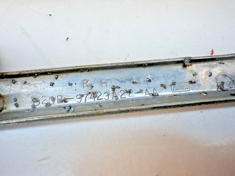 OEM 1973 - 1976 Ford Ranchero Belt Line Moulding RIGHT RH Trim Panel B32-328