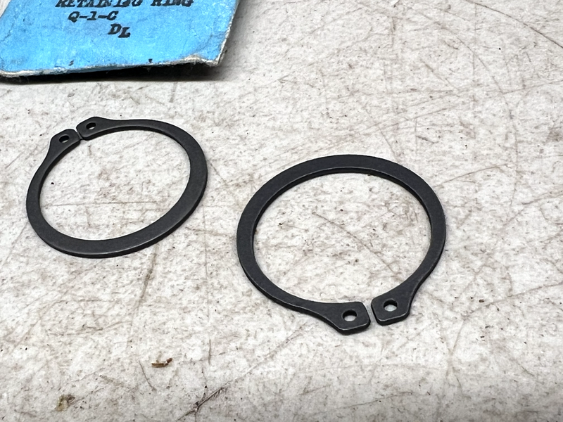 (4) NOS FORD HARDWARE RETAINING CLIP RING 97532-S15 B31-150