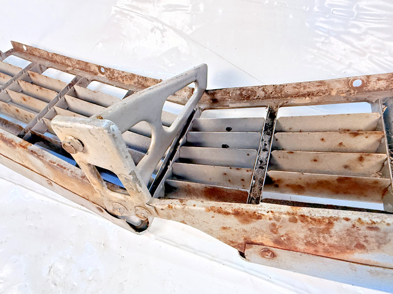 OEM 1956 Chevrolet Belair 150 210 Grill GM Tri-Five Grille Trim U5B-28