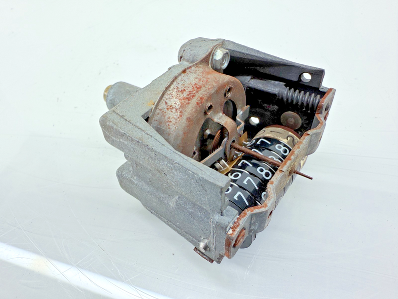 OEM 1969 1970 1971 C3 CORVETTE TRIP METER ODOMETER Assembly C32-12