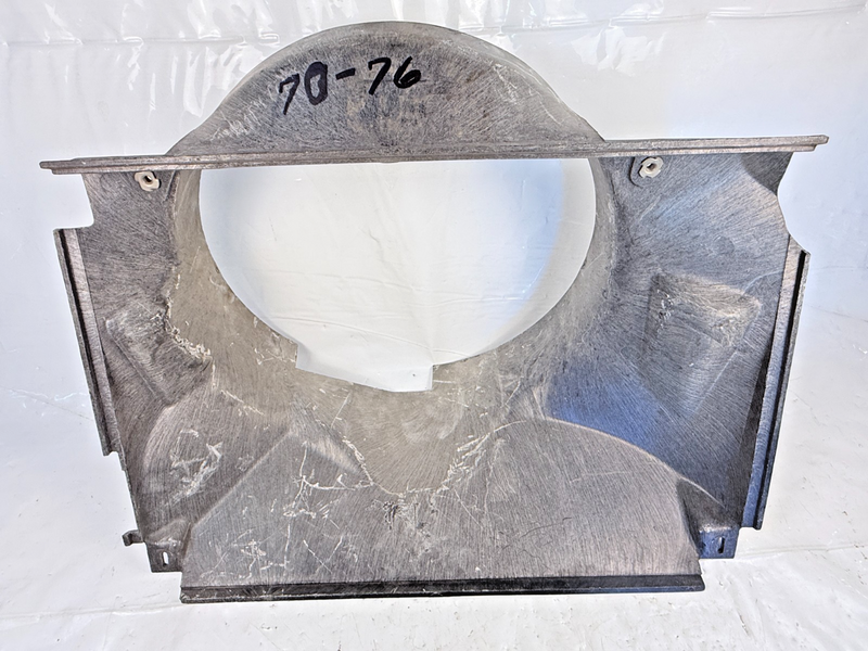 RARE NOS Genuine OEM 1976 Early Corvette Fan Shroud GM Original 368681 U5B-22