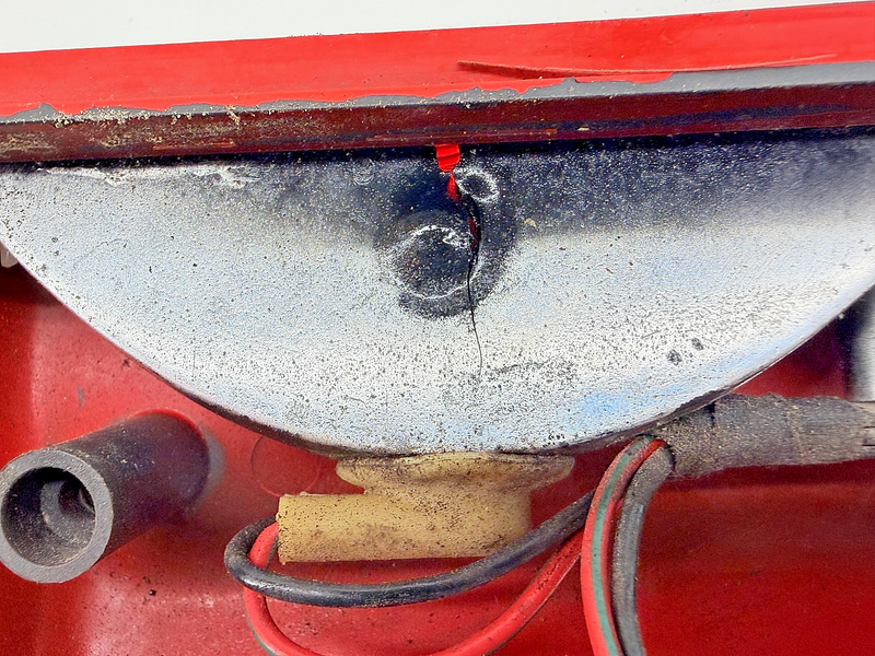 OEM 1987 - 1993 Ford Mustang Third Brake Light Assembly SAE-(2)U-86 MGC C64-39