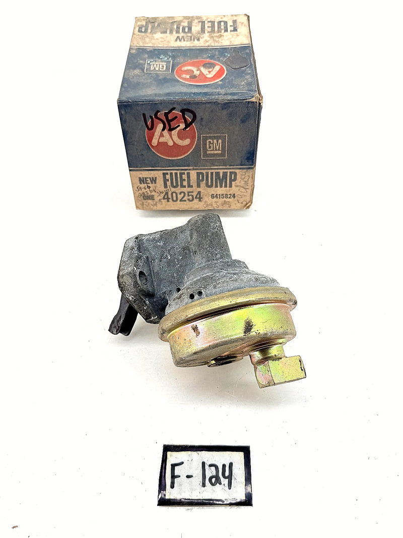 OEM AC 40524 Fuel Pump 40510 1959 - 1966 Chevy 283 Chevelle Impala Nova F-124