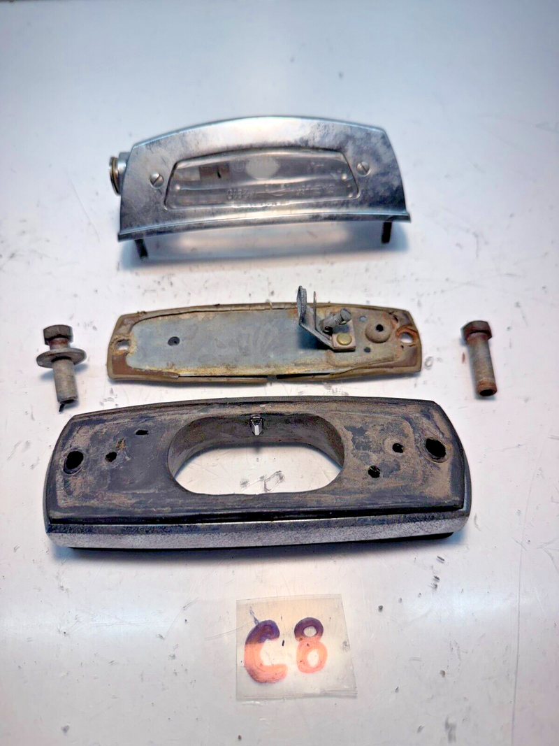 OEM Mercedes-Benz Hella K2810 Rear License Plate Light Assembly CHROME C8-24