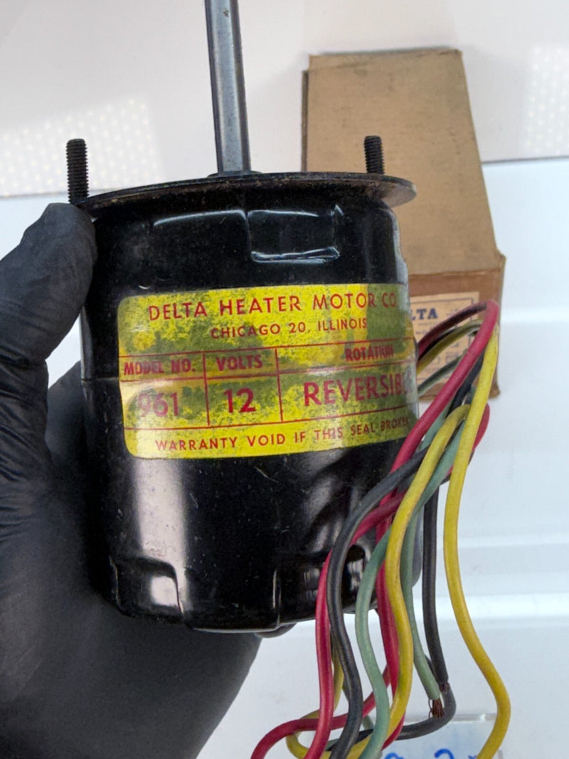 NOS DELTA HEATER MOTOR 961 - ROTATION C.C.W - 5/16" SHAFT DIAMETER 12V C19-20