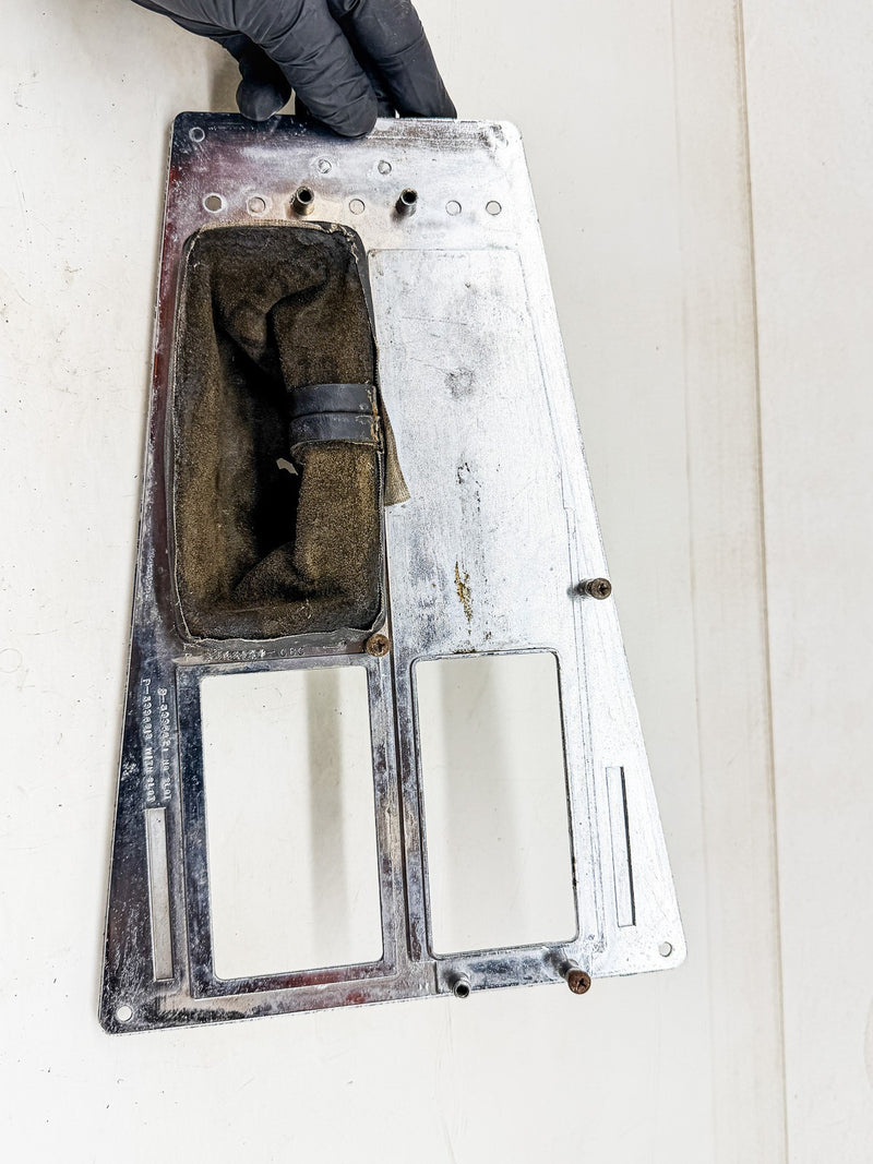 Original 1972 - 1976 Corvette Console Plate 4-Speed GM 3996821 C79-51