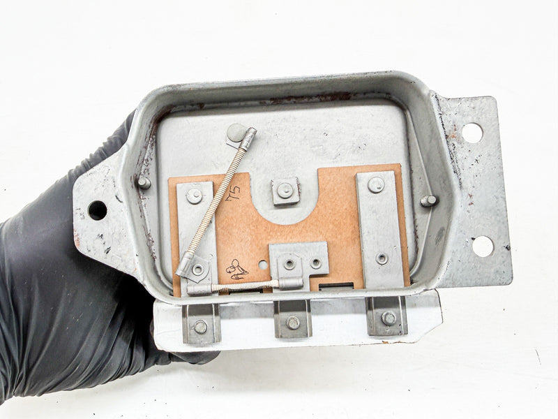 Vintage 1960 1961 RAMBLER 12 VOLT VOLTAGE REGULATOR HOLLEY VR-35 C47-92