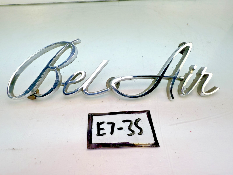 OEM 1968 1969 1970 Chevrolet Front Fender “Bel Air” Name Plate GM 3920868 E7-35