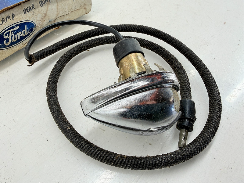 NOS 1966 1968 Ford Galaxie Custom LTD License Plate Light Assembly SAEL66FD C68