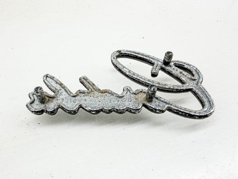 OEM 1975 - 1979 CHRYSLER CORDOBA FENDER EMBLEM MOPAR 3832109 E10-89