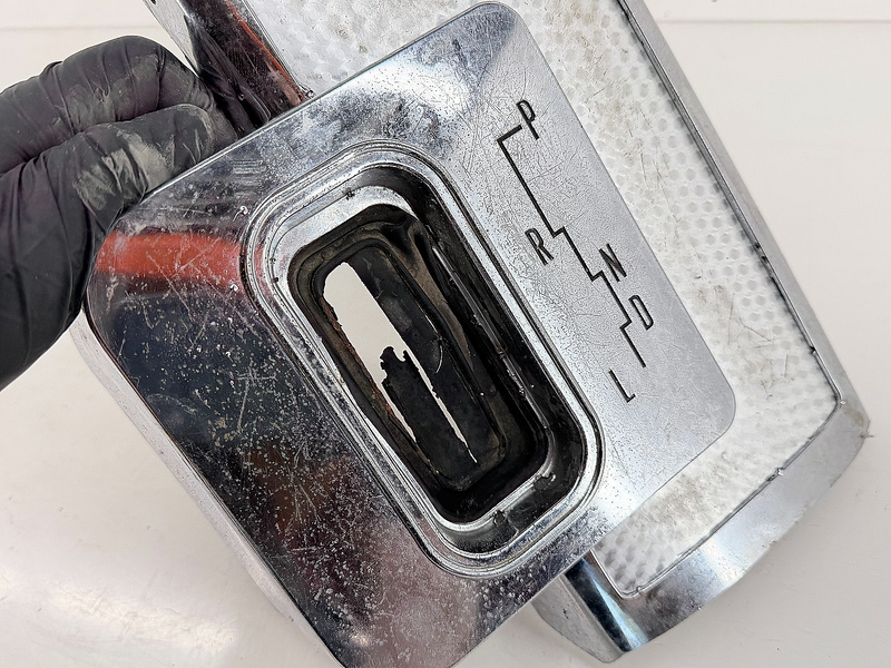 Vintage 1963 Chevy Impala SS Automatic Center SHIFTER Console Chrome 3827422 C36