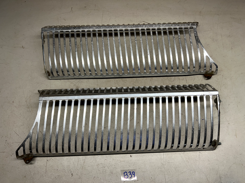 OEM 1962 Oldsmobile Cutlass F85 F-85 Front Grill 2 piece Grille 62 B39
