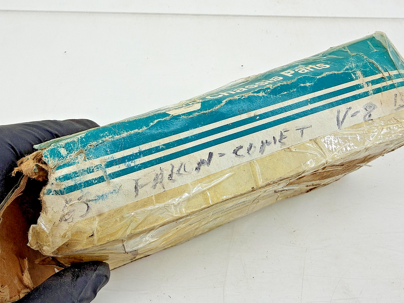 NOS 1963 1964 FORD FALCON COMET V8 POWER STEERING IDLER ARM C3DZ-3352-F C18-56