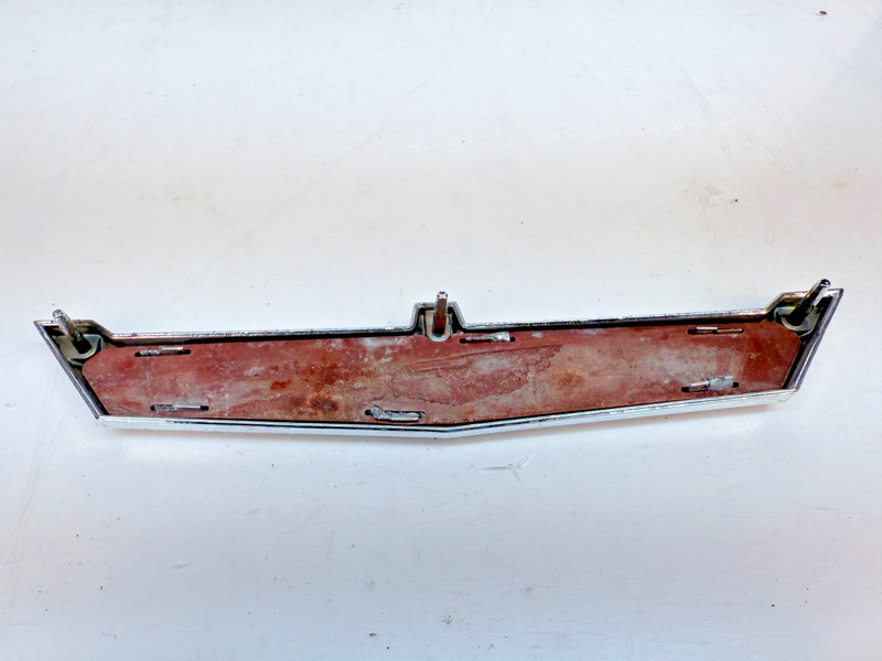 OEM 1965 Ford Galaxie 500 Lion Crest Trunk Lid Emblem Ornament E7-87