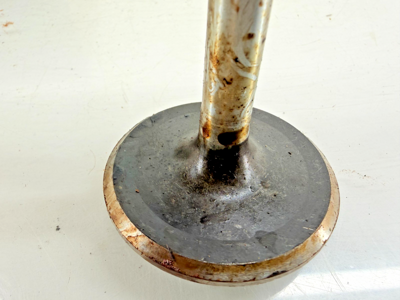 NOS 1968 Ford F-100 Pickup Truck Intake Valve Ford C8TZ-6507-A C57-69